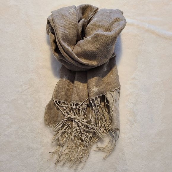 Scarf - Picture 2 of 10